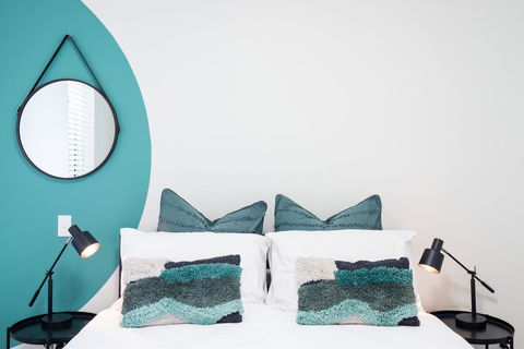 Large Light Luxe 3BDR 2BA Free Parking - Walk To Sydney Uni And RPA - Accommodation Melbourne 9
