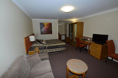 Winning Post Motor Inn - Accommodation Melbourne 21