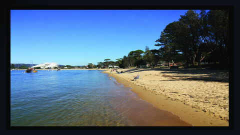 BASE Holidays - Ettalong Beach Premium Apartments - Accommodation Melbourne 1