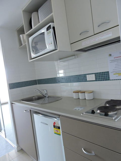 BASE Holidays - Ettalong Beach Premium Apartments - Accommodation Melbourne 21