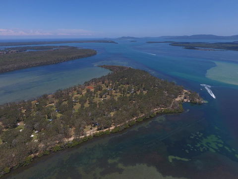Lani\'s Holiday Island - Accommodation Melbourne 0