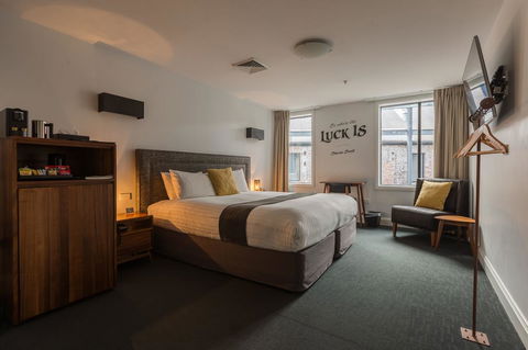 The Lucky Hotel - Accommodation Melbourne 35