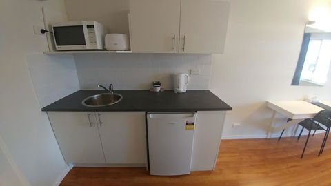 Eden Motel - Melbourne 4u 9
