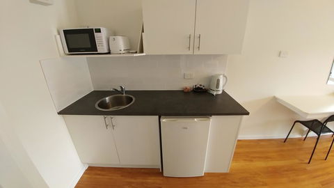 Eden Motel - Melbourne 4u 5