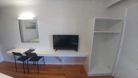 Eden Motel - Melbourne 4u 8
