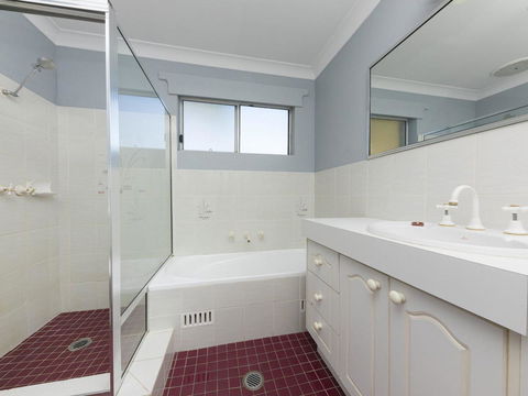 2 The Breckenridge - Accommodation Melbourne 6