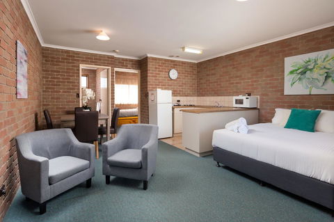 Corowa Bindaree Holiday Park - Accommodation Melbourne 0