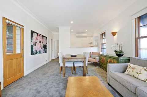 Bellevue Accommodation - Melbourne 4u 12