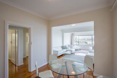 Ultimate Bondi Escape #2 - A Bondi Beach Holiday Home - Accommodation Melbourne 6