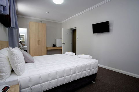 Lakes And Ocean Hotel Forster - Accommodation Melbourne 15