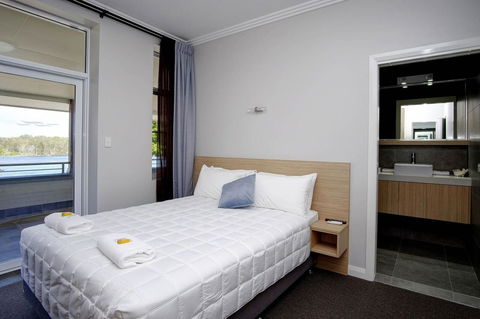 Lakes And Ocean Hotel Forster - Accommodation Melbourne 25