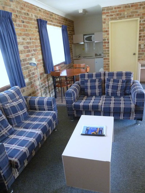 Mollymook Surfbeach Motel & Apartments - Accommodation Melbourne 32