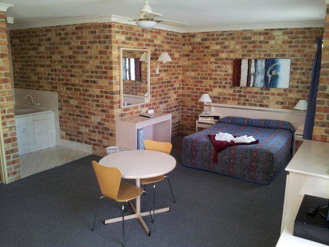 Mollymook Surfbeach Motel & Apartments - Accommodation Melbourne 5