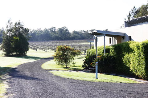 Adina Vineyard - Accommodation Melbourne 11