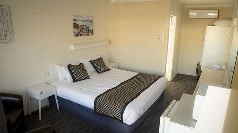 Coastal Bay Motel - Accommodation Melbourne 42