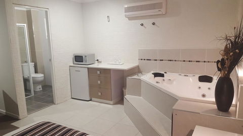 Coastal Bay Motel - Accommodation Melbourne 40
