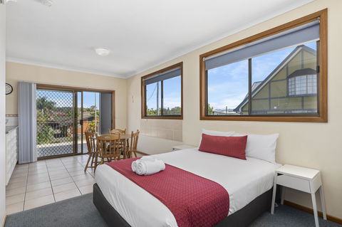 Coastal Bay Motel - Accommodation Melbourne 8