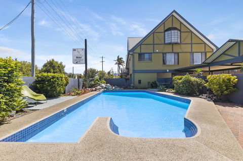 Coastal Bay Motel - Accommodation Melbourne 1
