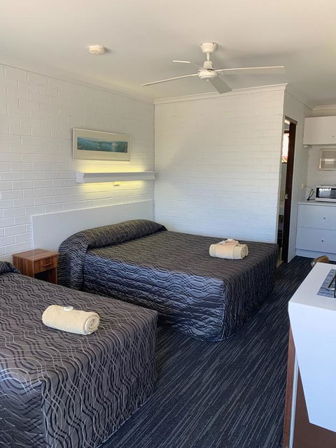 Coastal Bay Motel - Accommodation Melbourne 33