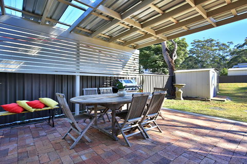 Sandy Toes Beach House Jervis Bay - 2min To Beach - Accommodation Melbourne 3