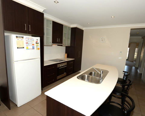 Yarrawonga Waterfront Apartments - Accommodation Melbourne 11