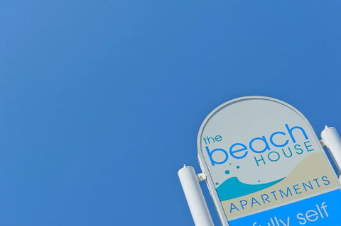 Beach House Holiday Apartments - Accommodation Melbourne 3