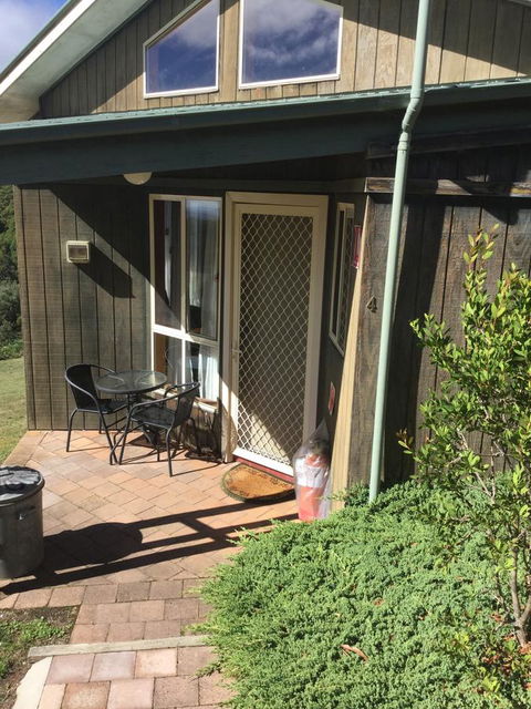 Jenolan Cabins - Melbourne 4u 14