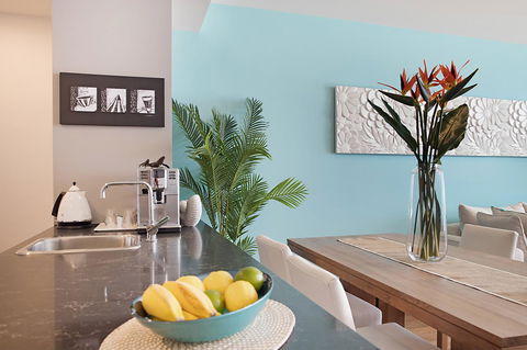 Arena Luxury Beachfront Apartment - Accommodation Melbourne 16