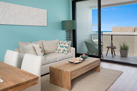 Arena Luxury Beachfront Apartment - Accommodation Melbourne 44