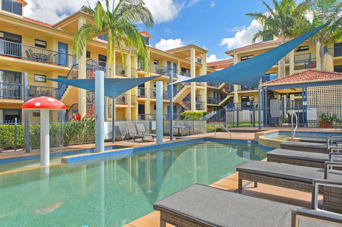 South Pacific Apartments - Accommodation Melbourne 5