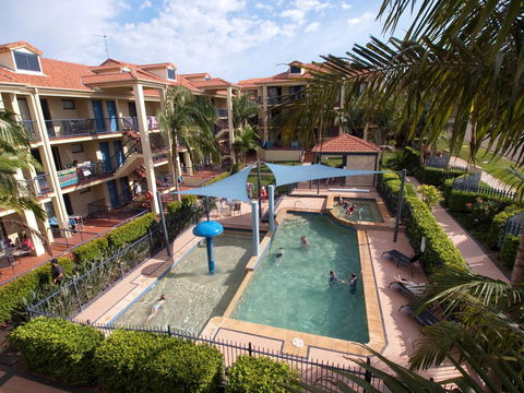 South Pacific Apartments - Accommodation Melbourne 2