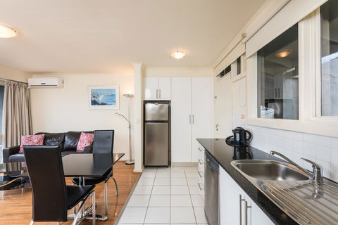 Horizon Holiday Apartments - Accommodation Melbourne 13