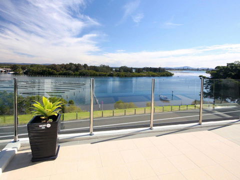 Regatta 13 - Accommodation Melbourne 1