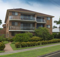 9 Braemar- skip hop and jump from everything - Accommodation Melbourne
