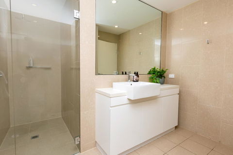 The Penthouse - Accommodation Melbourne 26