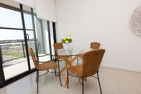 The Penthouse - Accommodation Melbourne 5