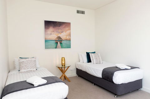 The Penthouse - Accommodation Melbourne 23