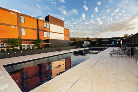 The Penthouse - Accommodation Melbourne 35