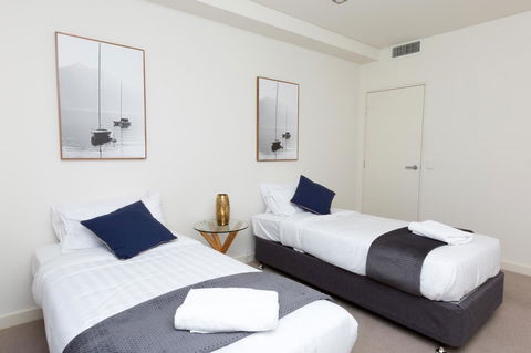 The Penthouse - Accommodation Melbourne 19