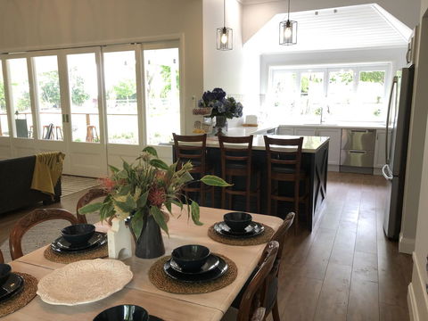 Chanticleer Gardens Barn Cottage With A Pool - Accommodation Melbourne 30