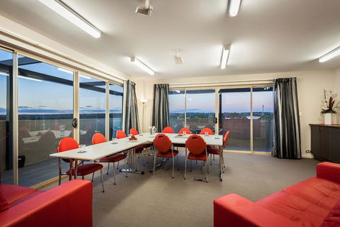 Mantra Castle Hill Sydney, An Accor Hotel - Accommodation Melbourne 4