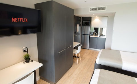 Studio 8 Residences - Adults Only - Accommodation Melbourne 4