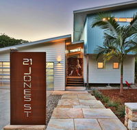 Drifted Away - Accommodation Melbourne