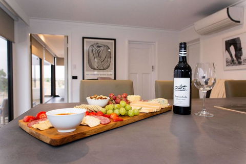 Belisi Farmstay Cottage - Accommodation Melbourne 8
