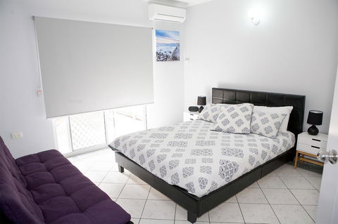 Nightcliff Foreshore Getaway - McKay Gardens - Accommodation Melbourne 11