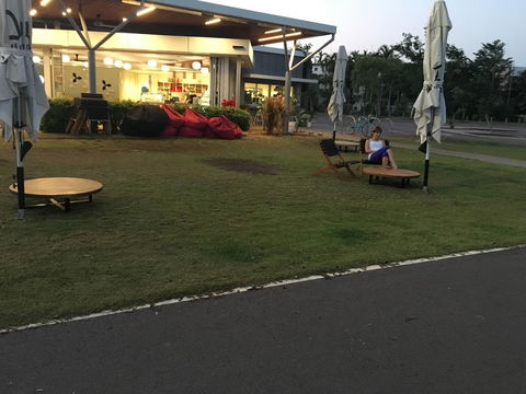 Nightcliff Foreshore Getaway - McKay Gardens - Accommodation Melbourne 22