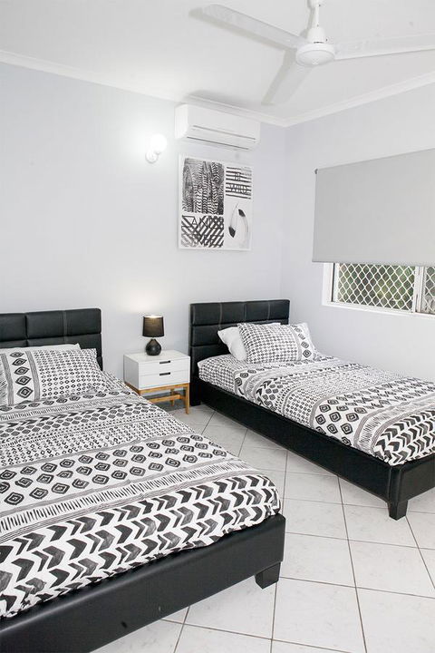 Nightcliff Foreshore Getaway - McKay Gardens - Accommodation Melbourne 12