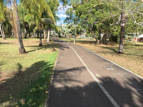 Nightcliff Foreshore Getaway - McKay Gardens - Accommodation Melbourne 37