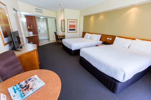 Crowne Plaza Alice Springs Lasseters, An IHG Hotel - Accommodation Melbourne 36
