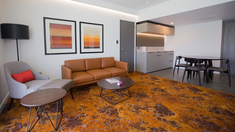 Crowne Plaza Alice Springs Lasseters, An IHG Hotel - Accommodation Melbourne 39